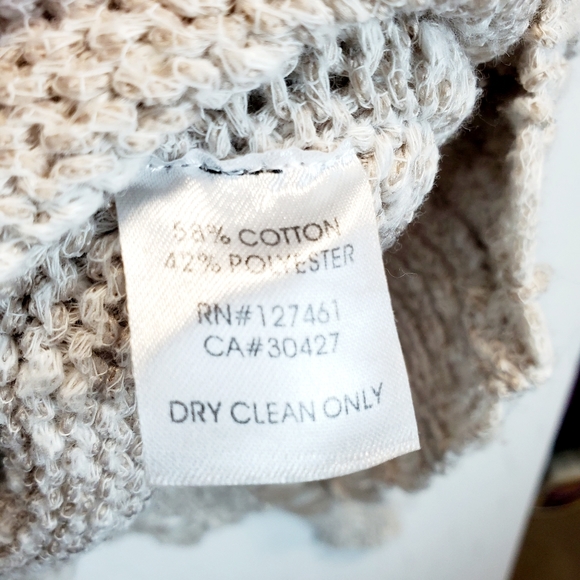 Wildfox Cream Beige Embroidered Sweater SZ XS - Picture 7 of 7